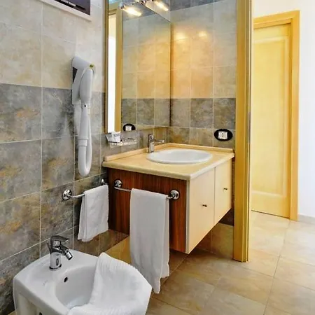 Ristorante Il Vascello Otel